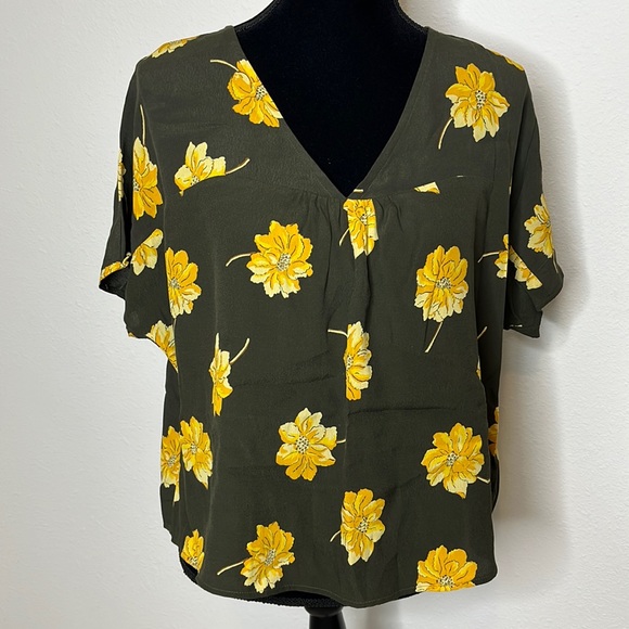 Madewell Tops - MADEWELL | Rhyme Top in Fall Flowers Green and Yellow Top Blouse Sz. S Small